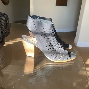 Paul Green black - size 10 (UK sizing 7.5)